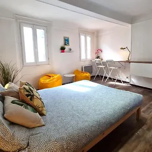 Apartment Les Halles - Studio Coeur De - Hyper Centre, Toulon